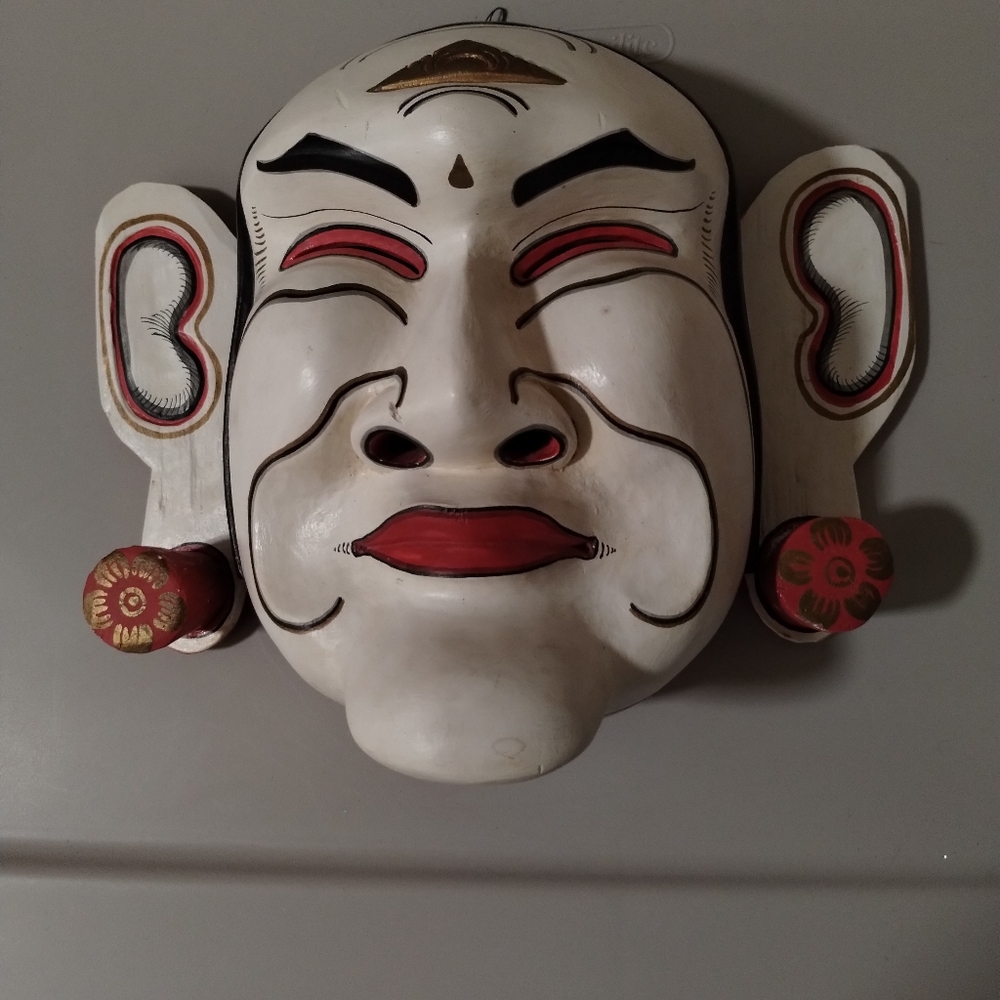 Vintage Japanese handmade wood carved face mask/ wall hanging